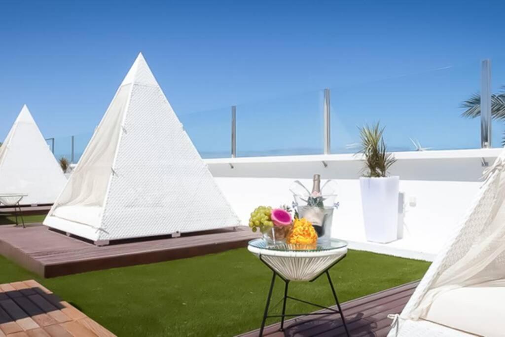 B-Rent Bristol Beach Surf & Fun Corralejo Esterno foto